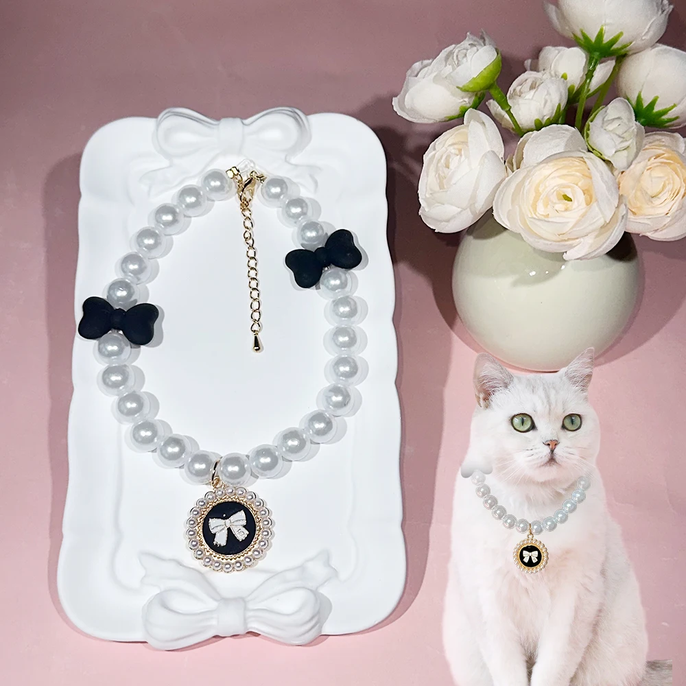 Luxury White Pearls Cat Dog Collar Fashion Necklace Jewelry with Bowknot Pet Wedding Decoration Ornament Puppy Kitten Adjustable
Luxury White Pearls Cat Dog Collar Fashion Necklace Jewelry with Bowknot Pet Wedding Decoration Ornament Puppy Kitten Adjustable