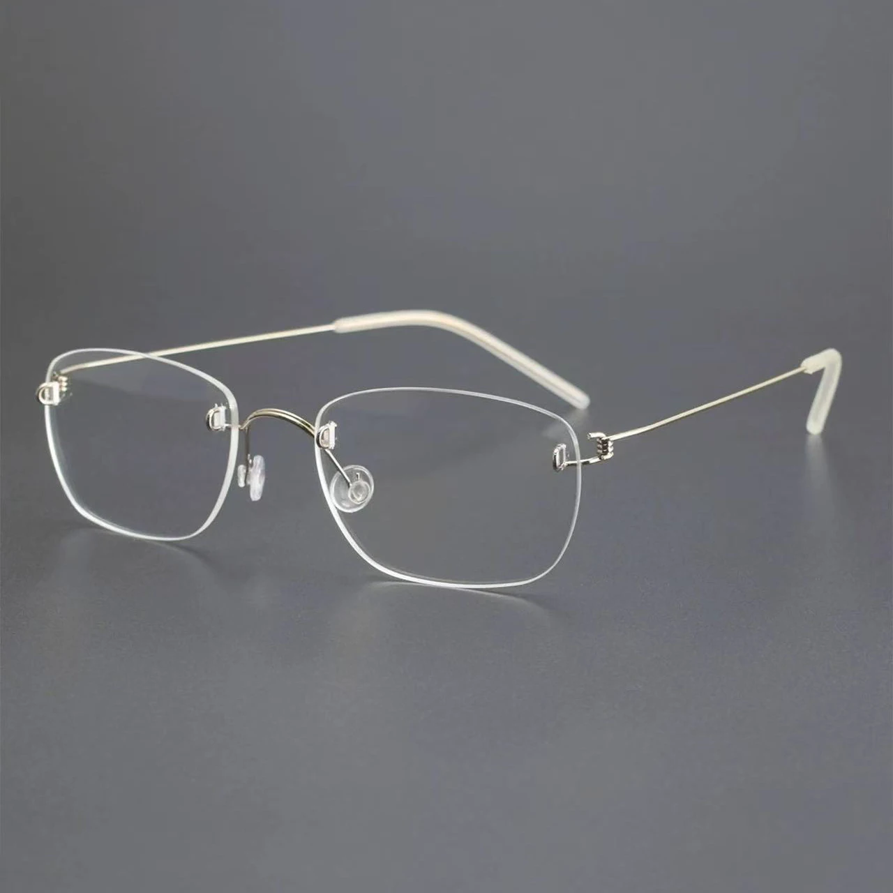 Germany Brand SuperLight Glasses Frames Eyeglasses 297 Men Handmade Screwless Spectacles Fashion Woman Titanium Eyeglass Frames
Germany Brand SuperLight Glasses Frames Eyeglasses 297 Men Handmade Screwless Spectacles Fashion Woman Titanium Eyeglass Frames