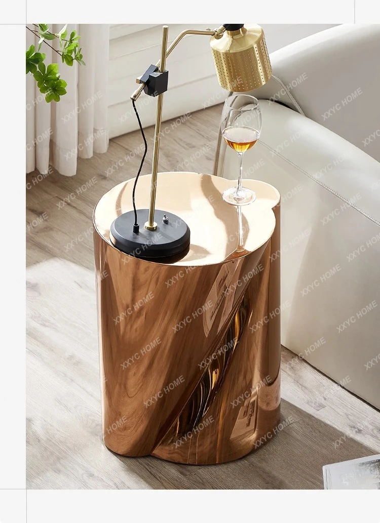 minimalist light luxury special-shaped creative stainless steel small coffee table simple modern sofa
minimalist light luxury special-shaped creative stainless steel small coffee table simple modern sofa