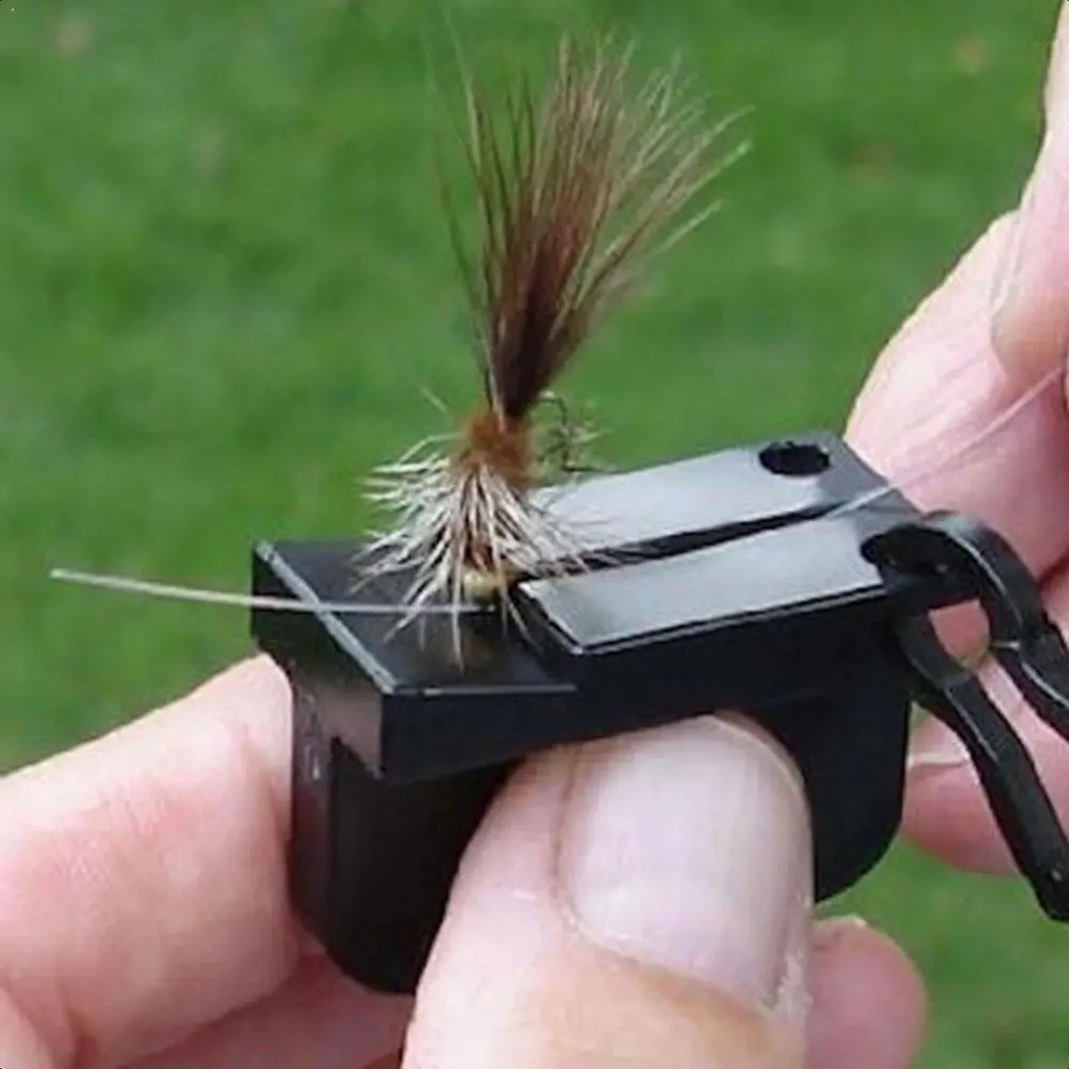 1 Pcs Tippet Threader Fishhook Threader Gear Fly Pack Fly Fishing Accessories Fishing Vest Anglers Tool
1 Pcs Tippet Threader Fishhook Threader Gear Fly Pack Fly Fishing Accessories Fishing Vest Anglers Tool