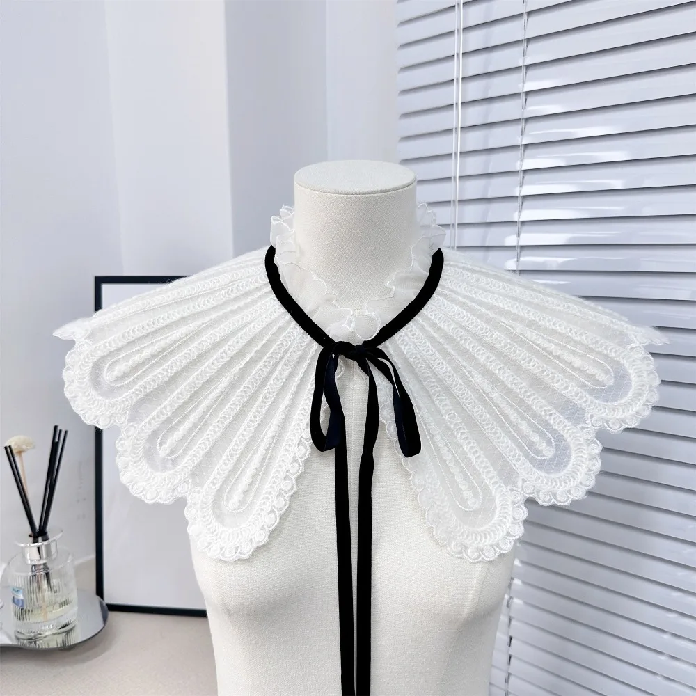 Fashion Lace Lace Shoulder Fake Collar Embroidery Beaded Hollow Collar Detachable Neck Accessories Women
Fashion Lace Lace Shoulder Fake Collar Embroidery Beaded Hollow Collar Detachable Neck Accessories Women