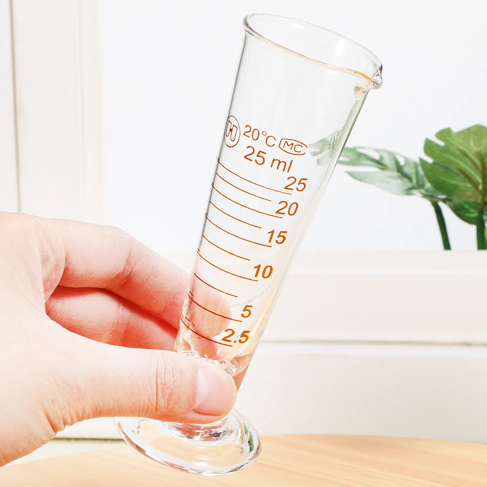 25ml Glass Measuring Beaker Precise Measurements Heat Resistant Durable Laboratory Kitchen Equipment Glass Measuring Cups
25ml Glass Measuring Beaker Precise Measurements Heat Resistant Durable Laboratory Kitchen Equipment Glass Measuring Cups
