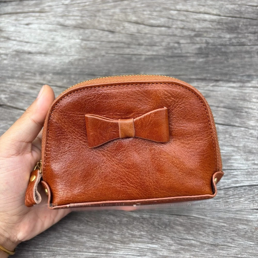 Genuine Leather Bowknot Shell Mini Bag, Portable Small Wallet, Key & Coin Storage Pouch, Clutch Bag
Genuine Leather Bowknot Shell Mini Bag, Portable Small Wallet, Key & Coin Storage Pouch, Clutch Bag
