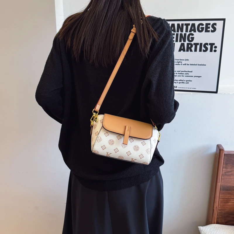 Famous Designer Look Women's Handbag, Classic Leather Tote Bag, Crossbody Shoulder Bag Ladies
Famous Designer Look Women's Handbag, Classic Leather Tote Bag, Crossbody Shoulder Bag Ladies