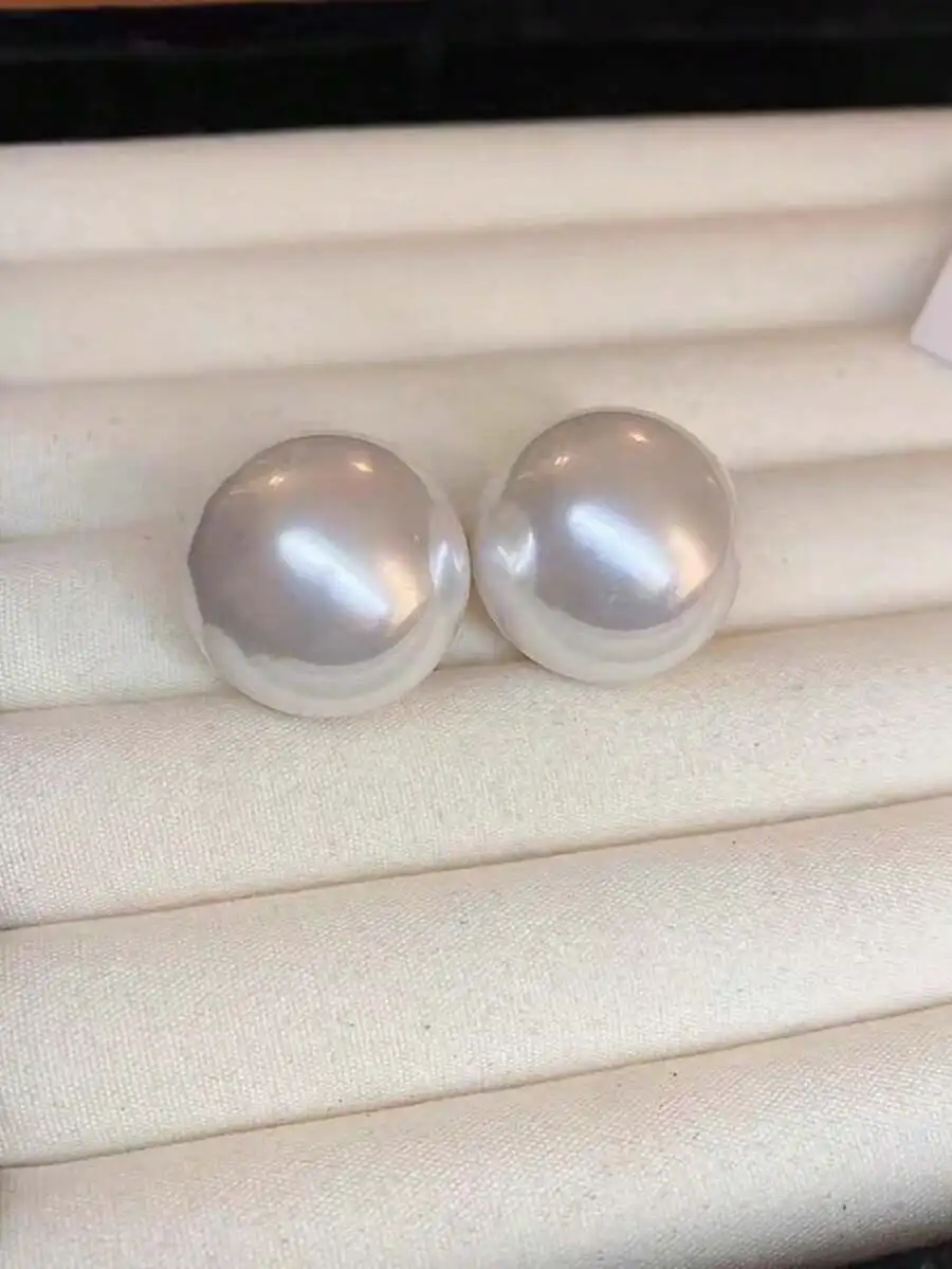 Large Faux Pearl Stud Earrings Round Style Casual Women Jewelry
Large Faux Pearl Stud Earrings Round Style Casual Women Jewelry
