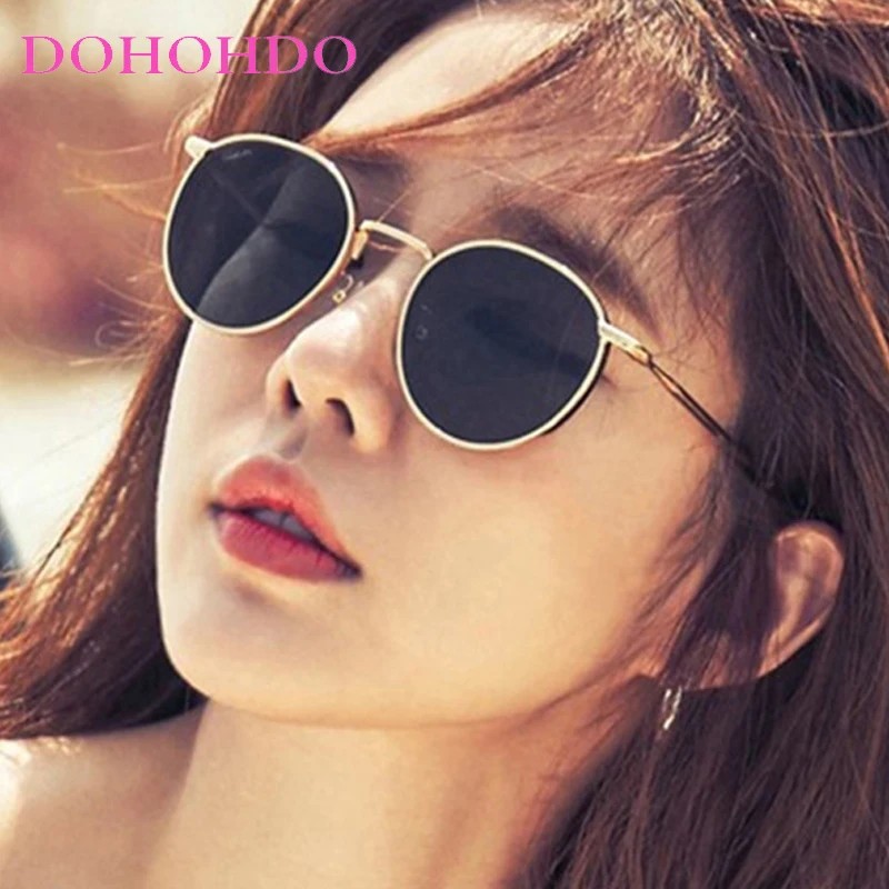 Fashion Metal Round Frame Sunglasses For Women Men Vintage Brand Designer Outdoors Driving Summer Traveling Sun Glasses UV400
Fashion Metal Round Frame Sunglasses For Women Men Vintage Brand Designer Outdoors Driving Summer Traveling Sun Glasses UV400