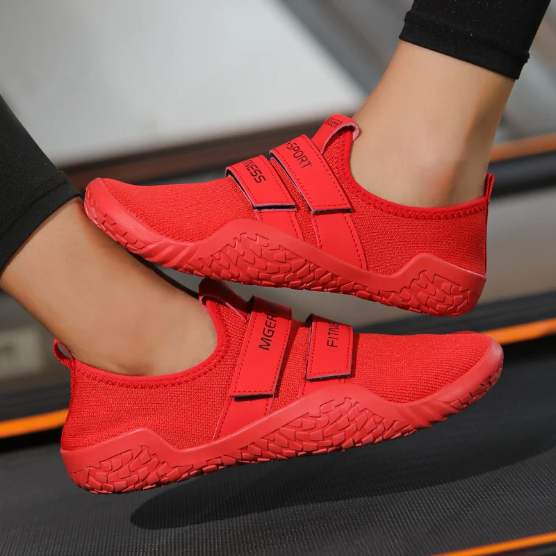 Deadlift Shoes Weight Lifting Shoes for Men Women Weightlifting Squat Shoes Fitness Cross-Trainer Barefoot Gym Training Sneakers
Deadlift Shoes Weight Lifting Shoes for Men Women Weightlifting Squat Shoes Fitness Cross-Trainer Barefoot Gym Training Sneakers