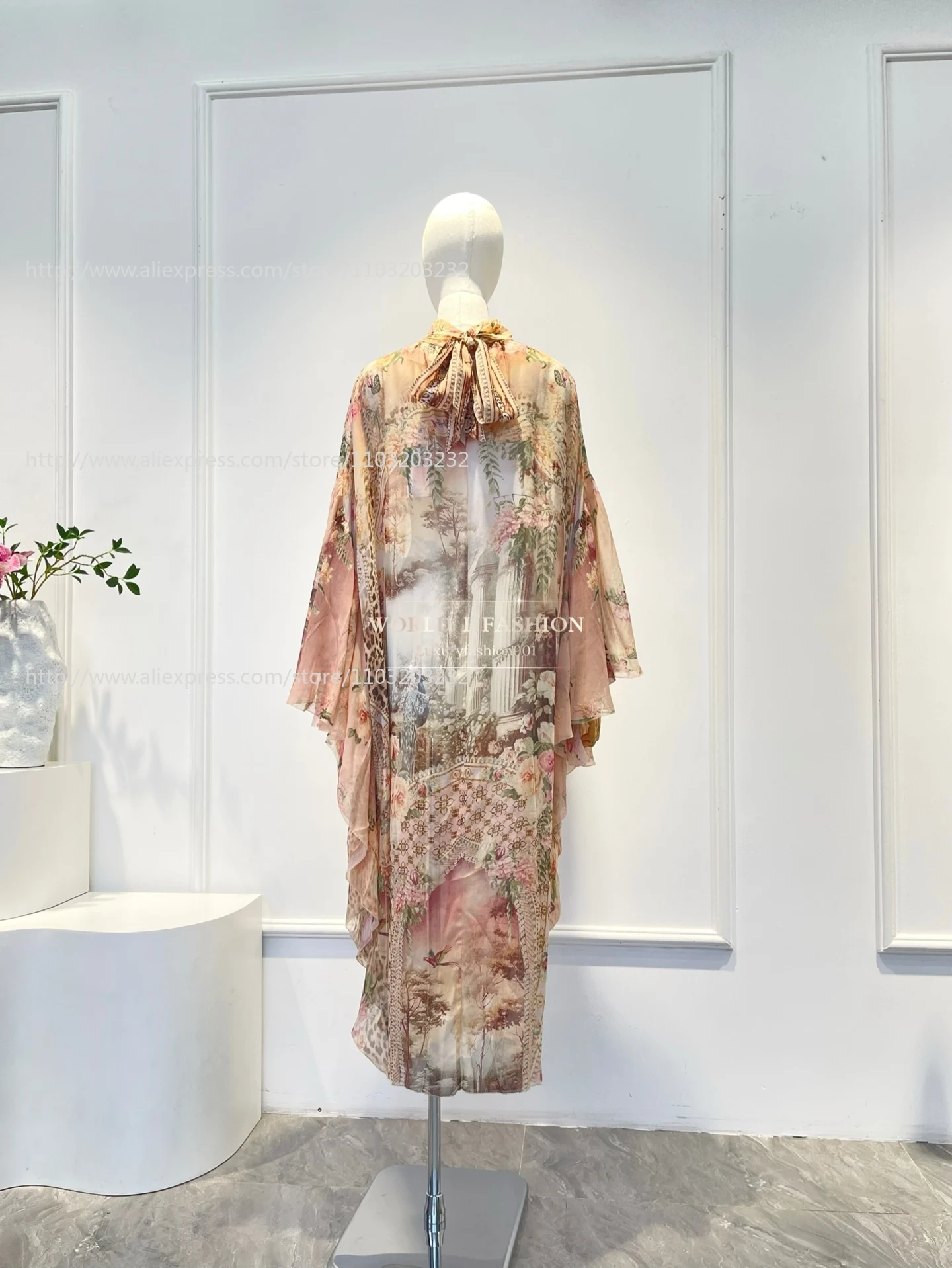 Pink Leopard Tree Floral Print Long Sleeve Midi Dress
Pink Leopard Tree Floral Print Long Sleeve Midi Dress