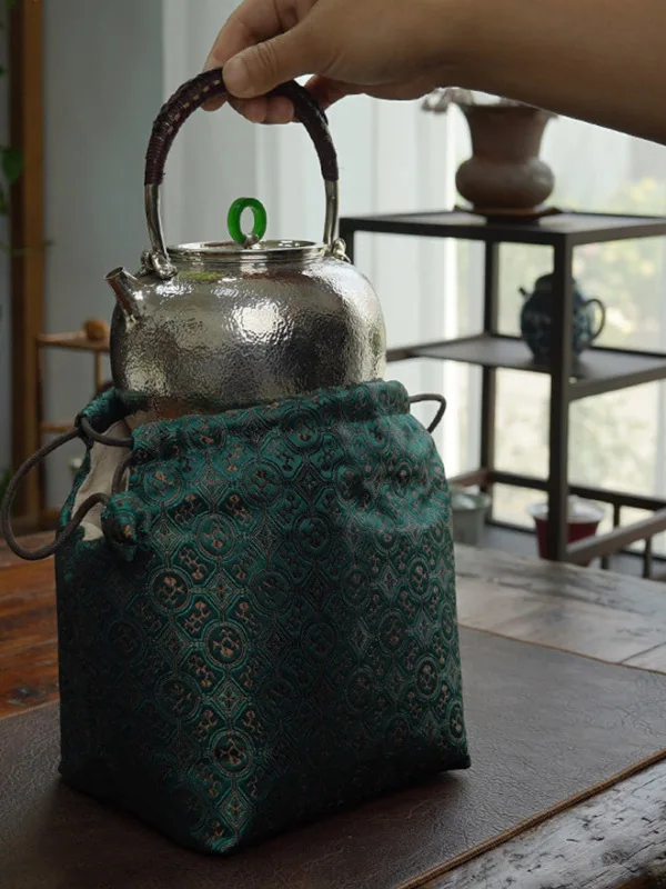Portable Outdoor Chinese Sle Retro Cloth Tea Pot Storage Bag Travel Bag Bonze Silver Pot Carrier Handmade Crtsmanip
Portable Outdoor Chinese Sle Retro Cloth Tea Pot Storage Bag Travel Bag Bonze Silver Pot Carrier Handmade Crtsmanip