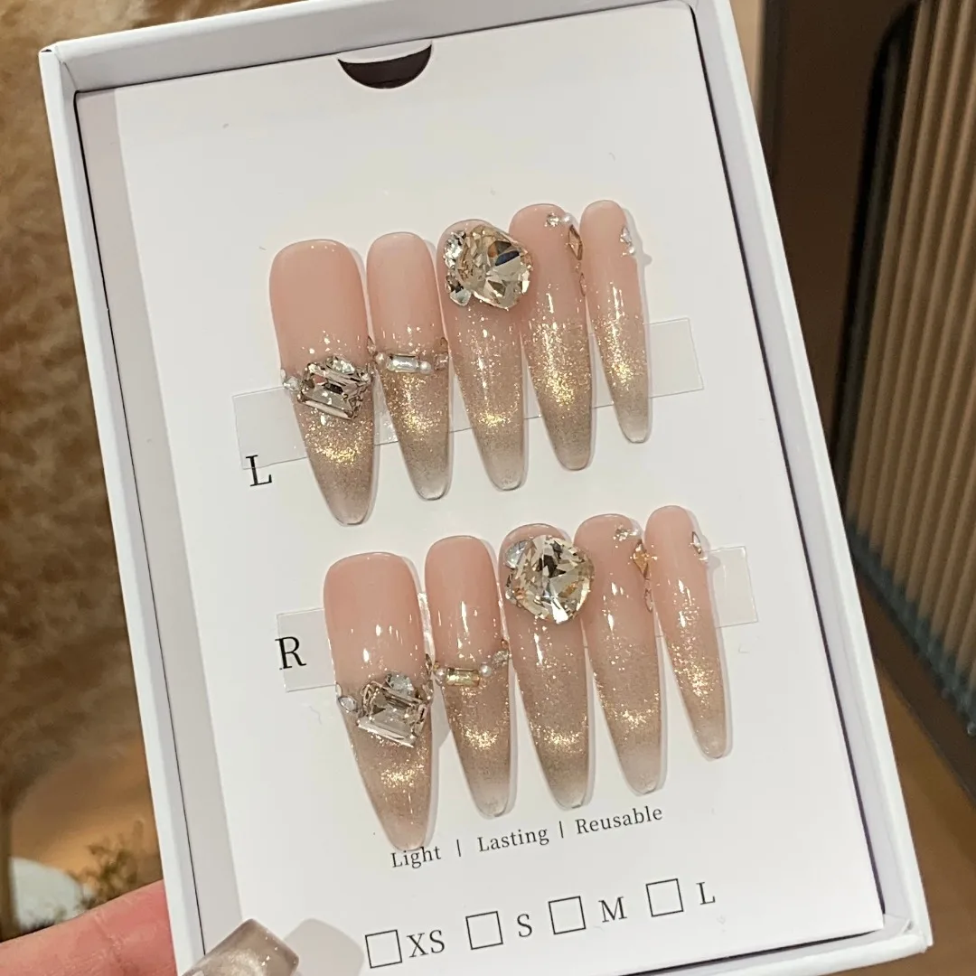 10Pcs Full Handmade Long Oval Nude Pink Fake Nails Glitter Cat Eye Nails Press On False Nail Tips Big Diamond Wearable Reusable
10Pcs Full Handmade Long Oval Nude Pink Fake Nails Glitter Cat Eye Nails Press On False Nail Tips Big Diamond Wearable Reusable