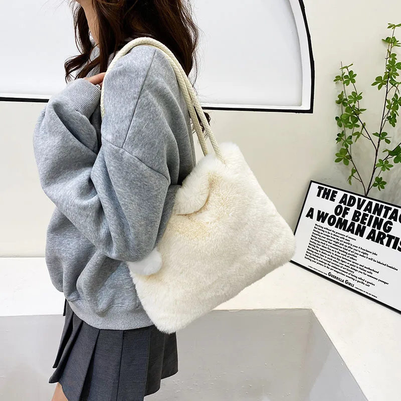 Women Velvet Shoulder Bag Ladies Foldable Solid Color Casual High-capacity Shopping Tote Bag Zipper Female Handbag Crossbody Bag
Women Velvet Shoulder Bag Ladies Foldable Solid Color Casual High-capacity Shopping Tote Bag Zipper Female Handbag Crossbody Bag