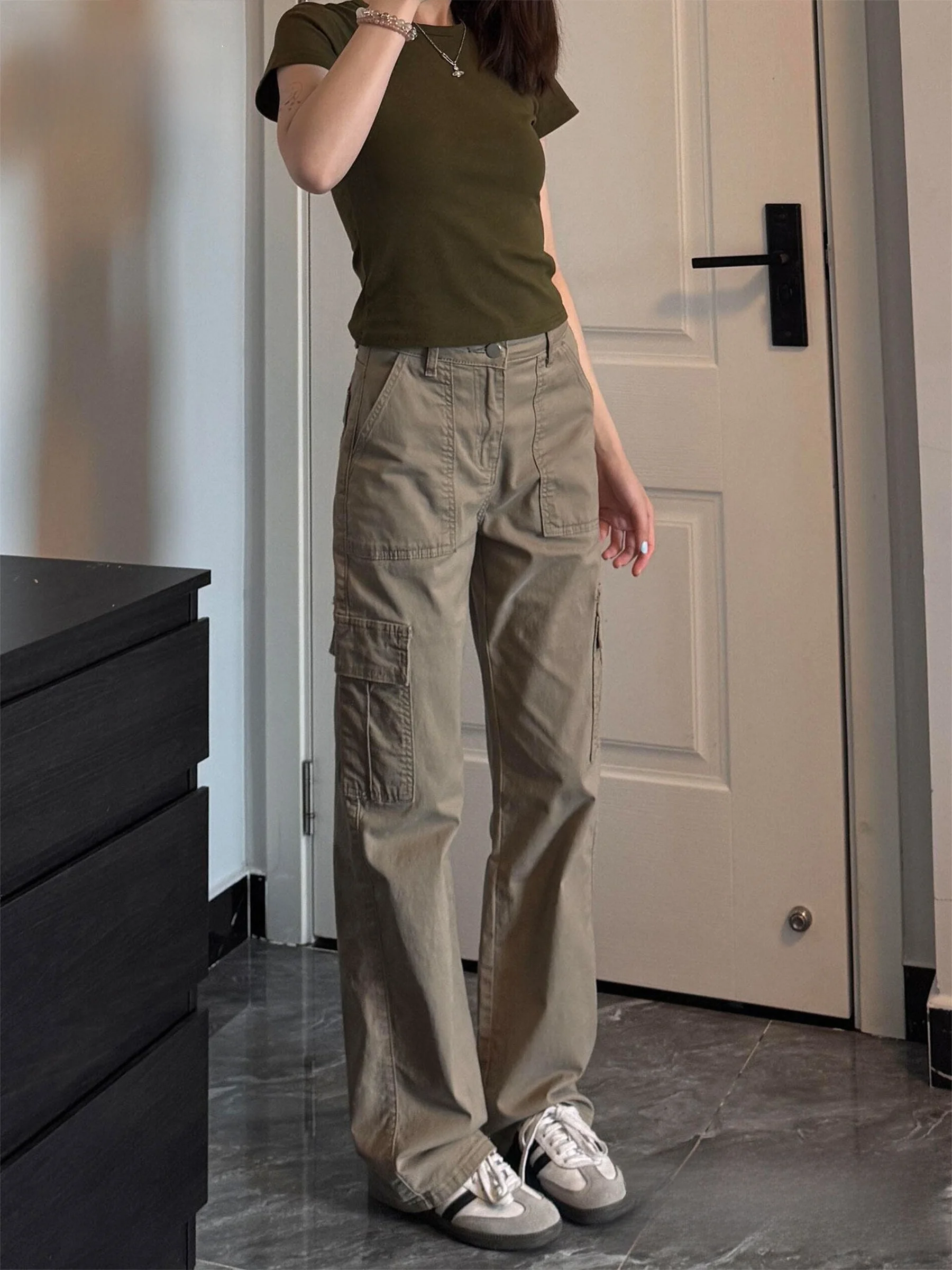 Khaki American High Street Straight Leg Jeans Women's Loose Slimming Floor-Length Pants Summer Trendy Casual High Waist Denim
Khaki American High Street Straight Leg Jeans Women's Loose Slimming Floor-Length Pants Summer Trendy Casual High Waist Denim