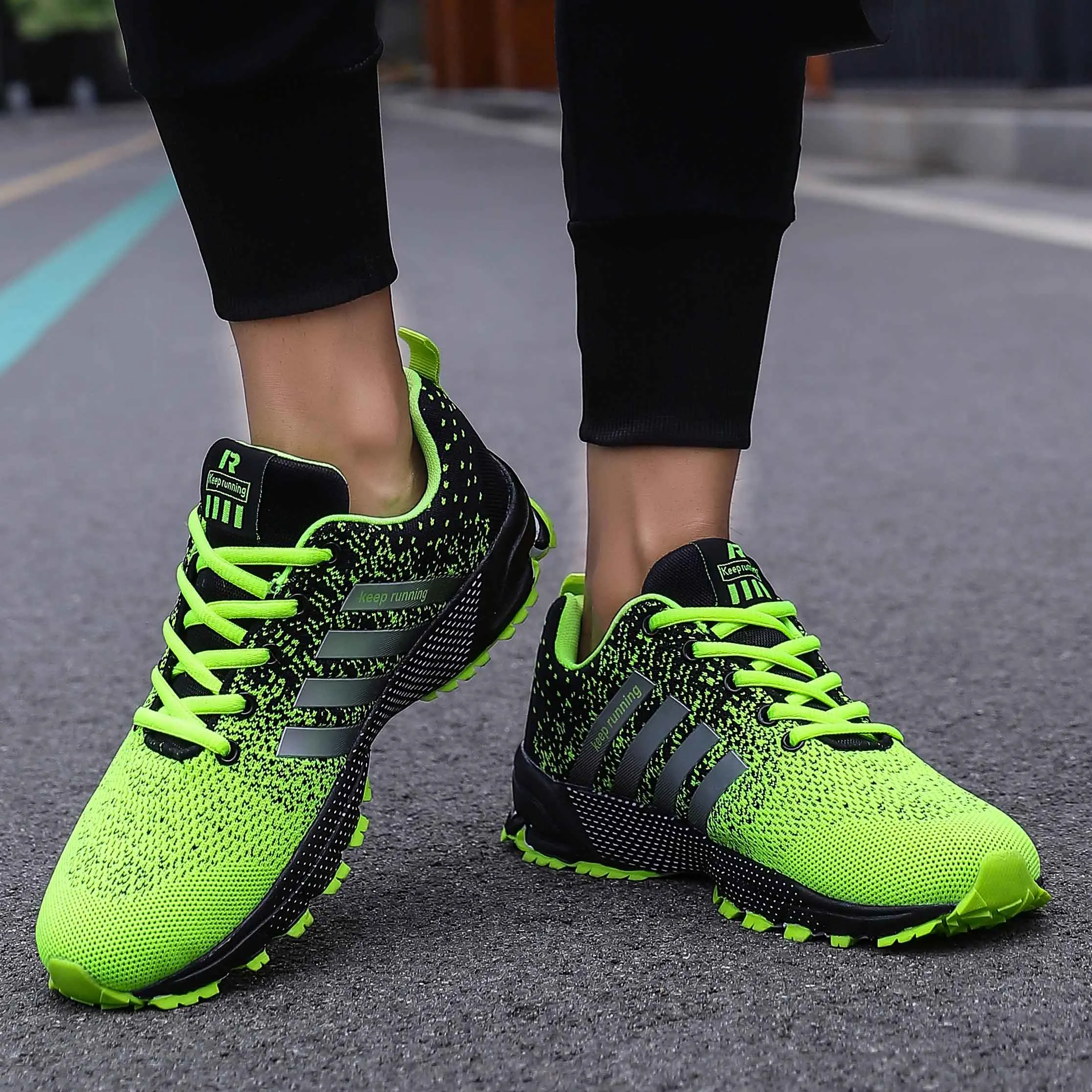 Men Casual Sneakers Summer Breathable Sport Shoes Lightweight Outdoor Mesh Running Shoes Athletic Jogging Tenis Walking Shoes
Men Casual Sneakers Summer Breathable Sport Shoes Lightweight Outdoor Mesh Running Shoes Athletic Jogging Tenis Walking Shoes