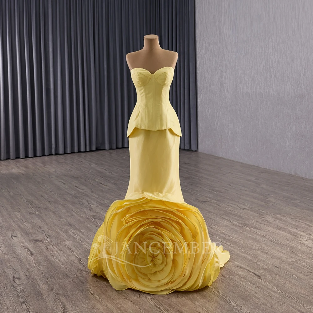 Ruffles Quinceanera Dresses for Girls Satin Corset A-line Pleat Strapless Vestido De 15 Customized vestidos de 15 quinceañeras
Ruffles Quinceanera Dresses for Girls Satin Corset A-line Pleat Strapless Vestido De 15 Customized vestidos de 15 quinceañeras