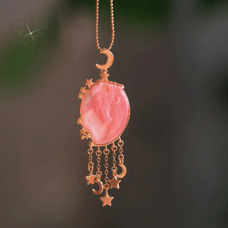 TikTok Source s925Sterling Silver Inlaid Natural Queen Conch Unicorn Pendant Earrings with Tassels
TikTok Source s925Sterling Silver Inlaid Natural Queen Conch Unicorn Pendant Earrings with Tassels