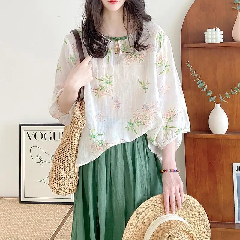 New Chinese Style Women's Summer Loose Bohemian Round Collar Button-Up Floral Shirt
New Chinese Style Women's Summer Loose Bohemian Round Collar Button-Up Floral Shirt