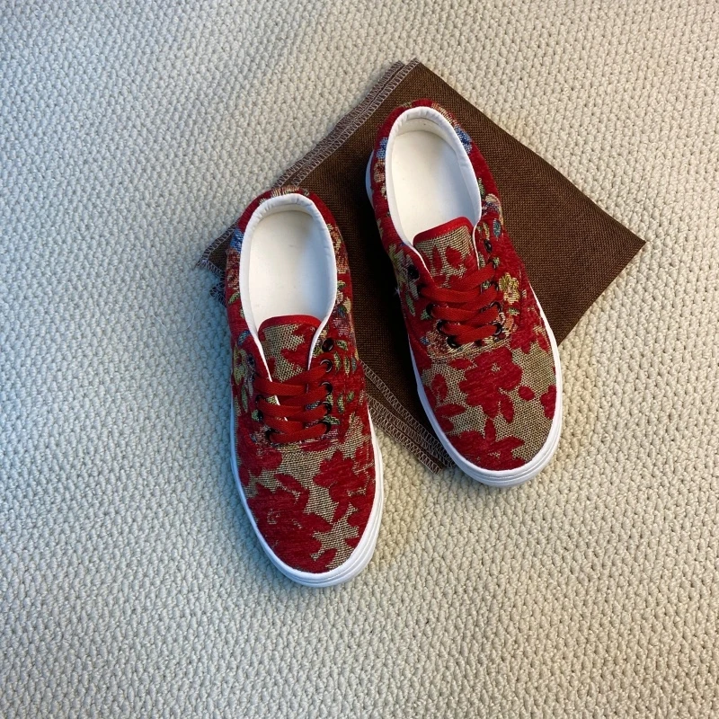 Big red sneakers for casual daily walking and walking, flat shoes for breathable men's sports shoes, men's shoes for men's purch
Big red sneakers for casual daily walking and walking, flat shoes for breathable men's sports shoes, men's shoes for men's purch