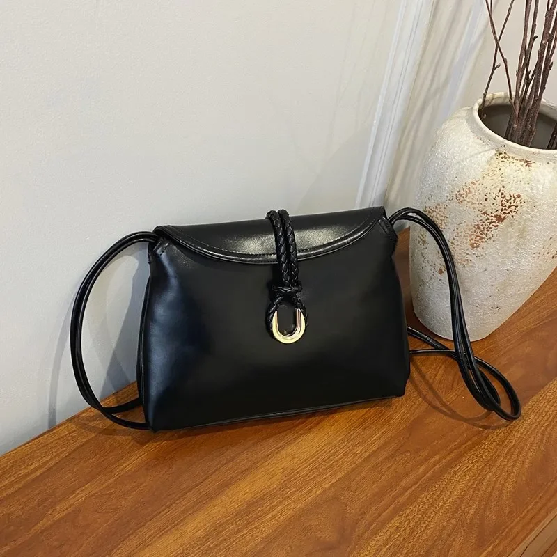 New in 2025! Stylish Underarm Mini Square Bag - Simple Design, Trendy Messenger Bag, Full of Casual Elegance
New in 2025! Stylish Underarm Mini Square Bag - Simple Design, Trendy Messenger Bag, Full of Casual Elegance