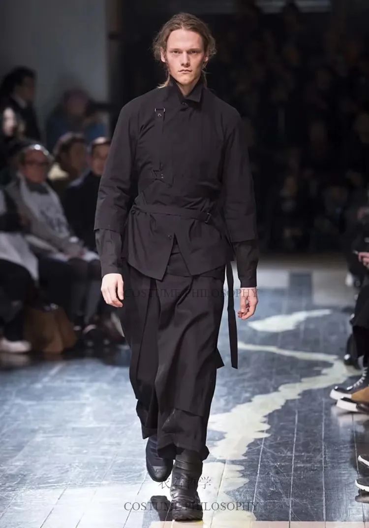 27-46 2025 NEW Men Women's Clothing Original Catwalk Samurai Pants Casual Wide Leg Pants Plus Size Costumes
27-46 2025 NEW Men Women's Clothing Original Catwalk Samurai Pants Casual Wide Leg Pants Plus Size Costumes