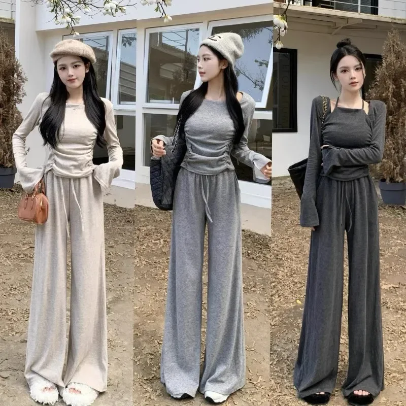 Elegant Casual Fashionable T-shirt Suit Early Autumn 2025 New High-Waisted Bell Bottoms 2-Piece Set Women's Clothing
Elegant Casual Fashionable T-shirt Suit Early Autumn 2025 New High-Waisted Bell Bottoms 2-Piece Set Women's Clothing