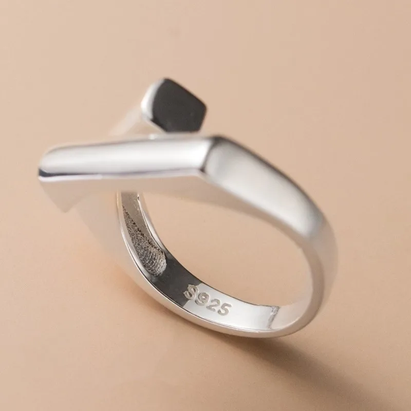 Кольца VENTFILLE серебристого цвета для женщин, модные кольца ручной работы с геометрическим узором, винтажные кольца неправильной формы, подарок на Рождество, ювелирные изделия
Кольца VENTFILLE серебристого цвета для женщин, модные кольца ручной работы с геометрическим узором, винтажные кольца неправильной формы, подарок на Рождество, ювелирные изделия