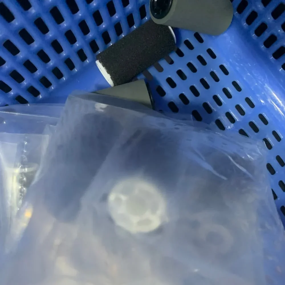 ADF Pickup Separation Feed Roller for XEROX 7120 7125 7425 7428 7435 7525 7530 7535 7545 7556 5325 5330 5335 7220 7225 7830 7835
ADF Pickup Separation Feed Roller for XEROX 7120 7125 7425 7428 7435 7525 7530 7535 7545 7556 5325 5330 5335 7220 7225 7830 7835