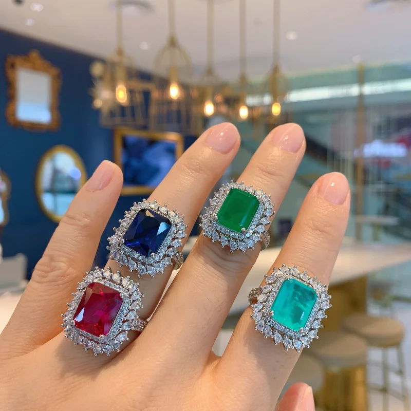 Colored Gems European and American Popular Retro Elegant Jewelry Ring Main Stone 10*12
Colored Gems European and American Popular Retro Elegant Jewelry Ring Main Stone 10*12