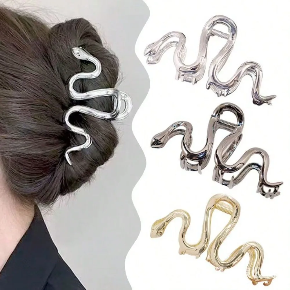 1pc Gothic Snake Metal Hair Claw Clip, Minimalist Y2K Style, Suitable For Women's Hairstyles, Holiday, Beach, Photography, Spring/Summer New Arrival Hair Accessories Autumn Accessories Fall Winter Hair Clip For Vacation Outfits Woman Vacay Hair Clips,Fest
1pc Gothic Snake Metal Hair Claw Clip, Minimalist Y2K Style, Suitable For Women's Hairstyles, Holiday, Beach, Photography, Spring/Summer New Arrival Hair Accessories Autumn Accessories Fall Winter Hair Clip For Vacation Outfits Woman Vacay Hair Clips,Fest