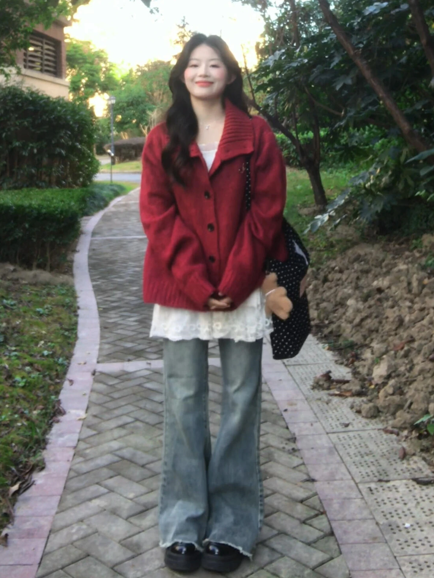 Ladies Red Knitted Sweater Coat Lazy Sle Winter Faion Korean Regular Fit Single Button Closure Color Collar Top
Ladies Red Knitted Sweater Coat Lazy Sle Winter Faion Korean Regular Fit Single Button Closure Color Collar Top