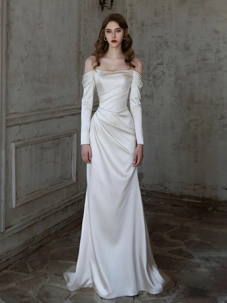 Шелковое атласное легкое зимнее свадебное платье на одно плечо с длинным рукавом, фасон «русалка», элегантное белое платье для свадьбы на открытом воздухе
Шелковое атласное легкое зимнее свадебное платье на одно плечо с длинным рукавом, фасон «русалка», элегантное белое платье для свадьбы на открытом воздухе