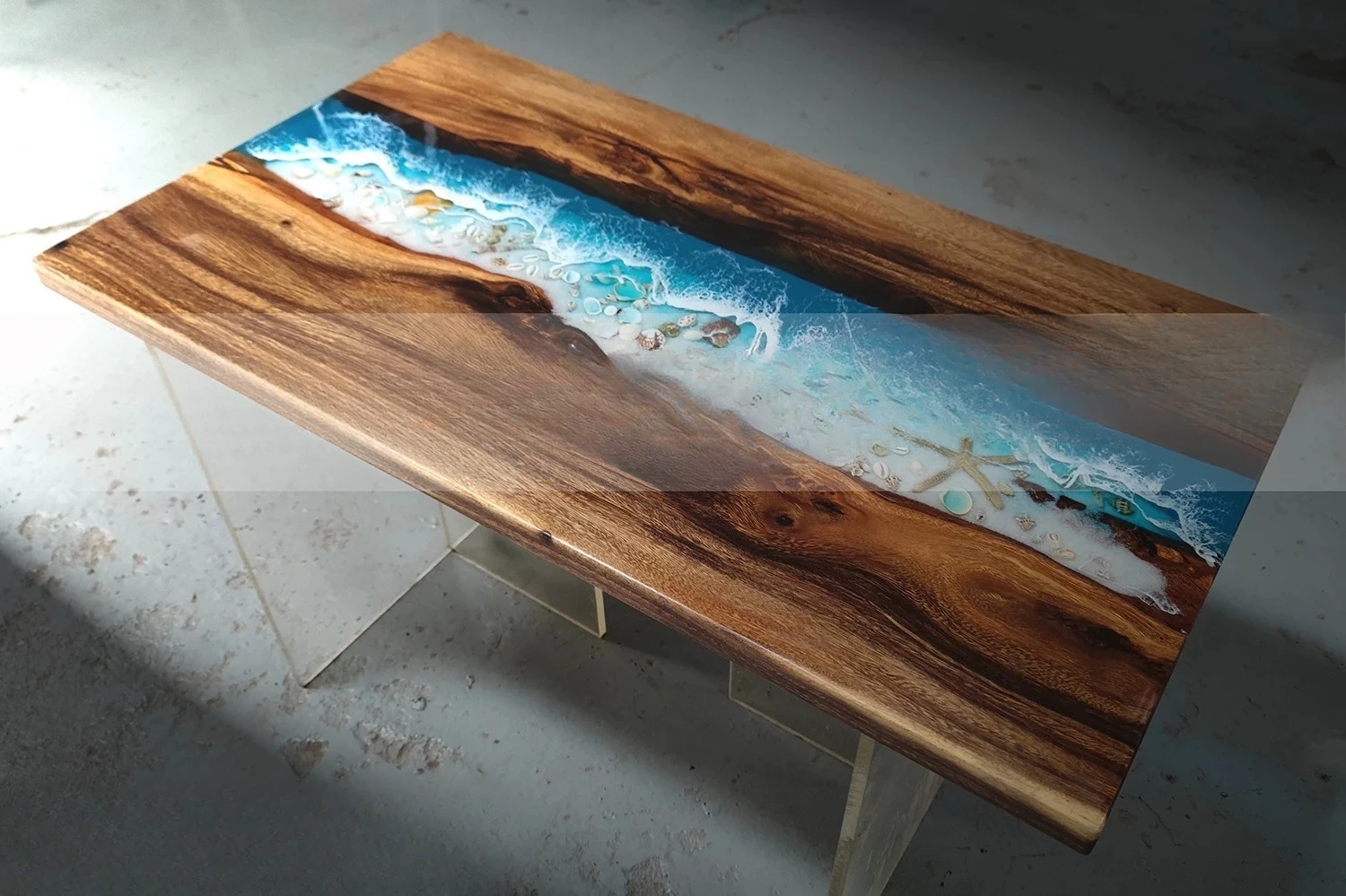Creative art dining table epoxy resin river solid wood splicing coffee table sofa small round table
Creative art dining table epoxy resin river solid wood splicing coffee table sofa small round table