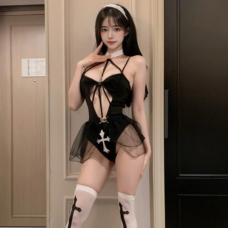 Sexy Lace Perspective Nun Role Play Maid Cosplay Costumes Sexy Lingerie Bodysuit Anime Nun Headgear Black Hollow Passion Uniform
Sexy Lace Perspective Nun Role Play Maid Cosplay Costumes Sexy Lingerie Bodysuit Anime Nun Headgear Black Hollow Passion Uniform