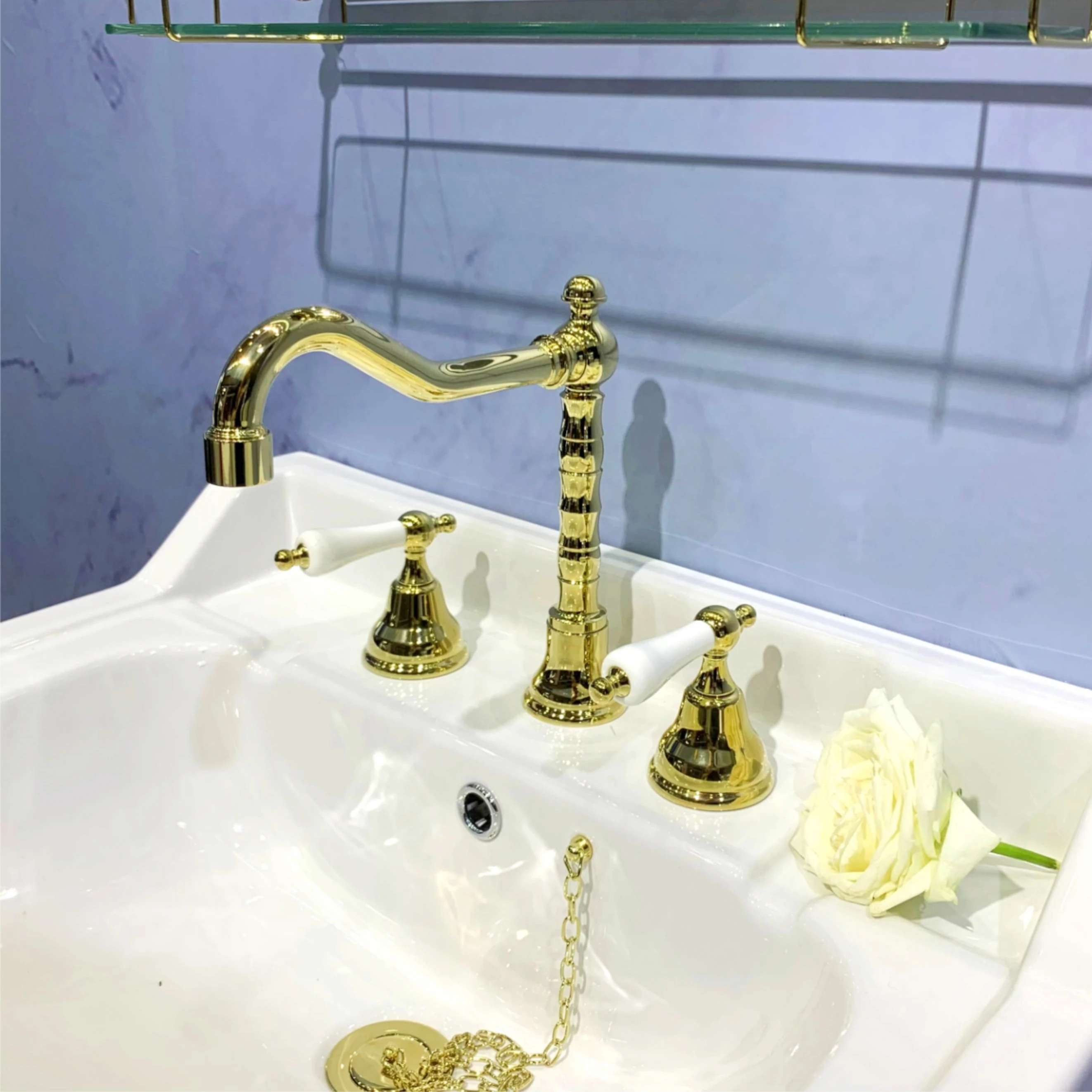 Luxury 3-Hole Basin Faucet Double Faucet Marble Gold Hot Cold Water Mixer for Bathroom Sink Ceramic Valve for Bedroom
Luxury 3-Hole Basin Faucet Double Faucet Marble Gold Hot Cold Water Mixer for Bathroom Sink Ceramic Valve for Bedroom