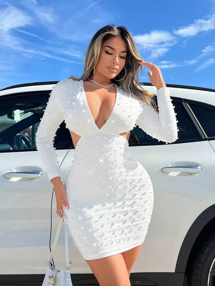 Elegant White V-Neck Long Sleeve Mini Dress With Faux Pearl Trim For Party Wedding Guest
Elegant White V-Neck Long Sleeve Mini Dress With Faux Pearl Trim For Party Wedding Guest