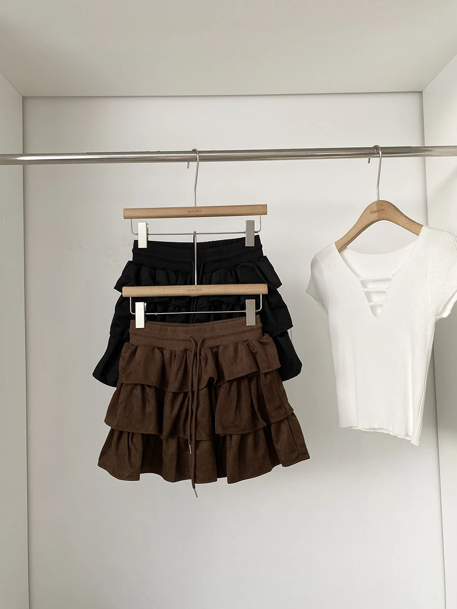 Retro High Waist Short Skirt Women's Frock Style Cake Skirt Polyester Fiber Anti-Static Bubbly Half-length Slimming
Retro High Waist Short Skirt Women's Frock Style Cake Skirt Polyester Fiber Anti-Static Bubbly Half-length Slimming