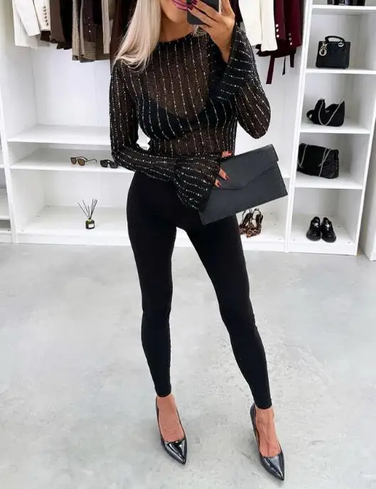 2026 New Fashion Casual Rhinestone Decor Long Sleeve Flared Cuff Tee Sexy Slim Fit Sheer Top
2026 New Fashion Casual Rhinestone Decor Long Sleeve Flared Cuff Tee Sexy Slim Fit Sheer Top