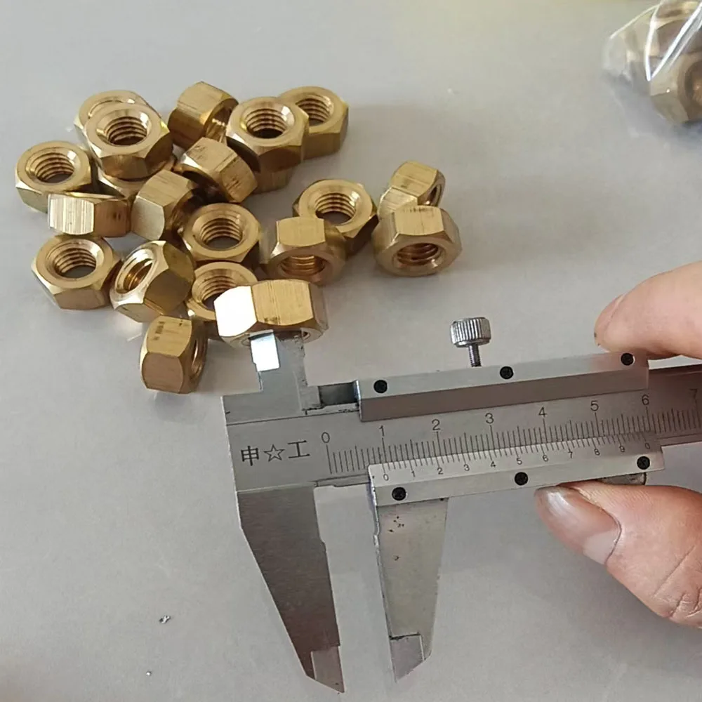Brass Hexagon Nut DIN934 GB617, UNC UNF Thread 2#3#4#5#6#8#10#12# 1/4-20 5/16-18 3/8-16 7/16-14 1/2-13 5/8-11 3/4
Brass Hexagon Nut DIN934 GB617, UNC UNF Thread 2#3#4#5#6#8#10#12# 1/4-20 5/16-18 3/8-16 7/16-14 1/2-13 5/8-11 3/4