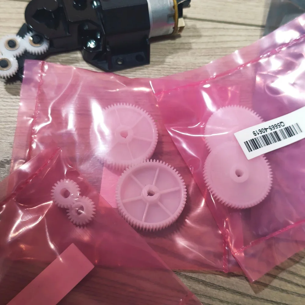 Q6718-67017 Starwheel Motor For Designjet T610 T620 T770 T790 T795 T1100 T1200 T2300 Z2100 Z3100 Z3200 Z5400
Q6718-67017 Starwheel Motor For Designjet T610 T620 T770 T790 T795 T1100 T1200 T2300 Z2100 Z3100 Z3200 Z5400