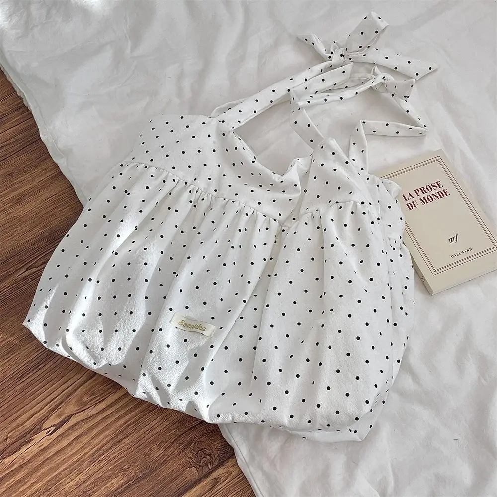 Solid Color Sweet Canvas Pleated Shoulder Bag Large Capacity Korean Style Cloth Hobo Bag Casual Polka Dot Underarm Bag Outdoor
Solid Color Sweet Canvas Pleated Shoulder Bag Large Capacity Korean Style Cloth Hobo Bag Casual Polka Dot Underarm Bag Outdoor
