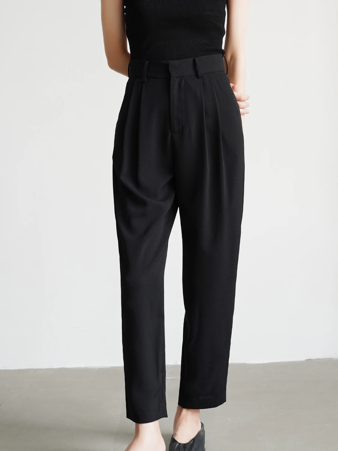 Black Asymmetrical High Waist Straight Leg Pants Women's Casual Trousers Draping Slimming Commute Style Fashionable Ladies' P...
Black Asymmetrical High Waist Straight Leg Pants Women's Casual Trousers Draping Slimming Commute Style Fashionable Ladies' P...
