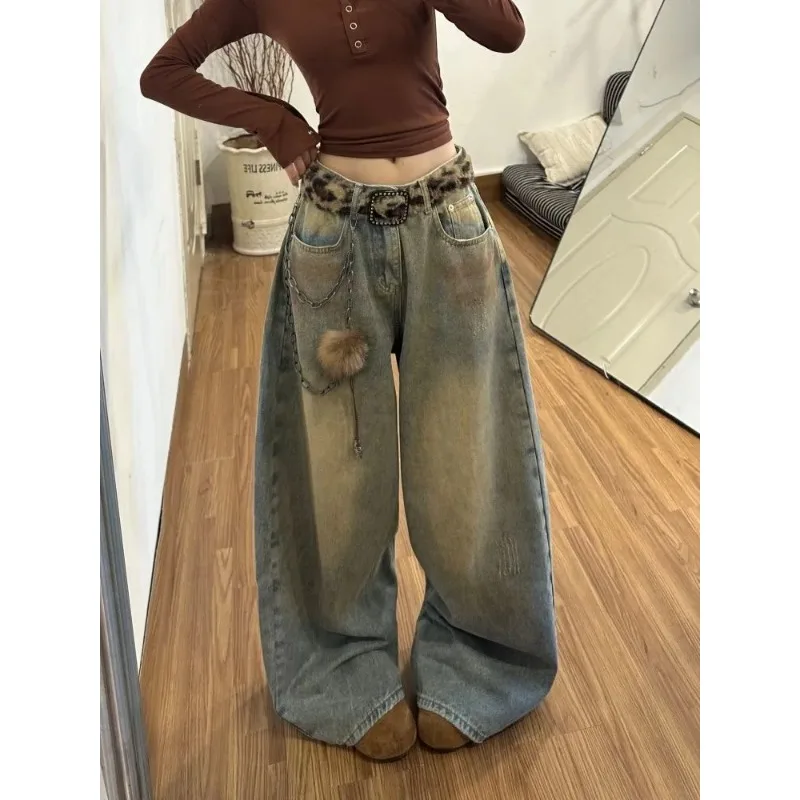 Women American Retro Distressed Wide Leg Jeans Low Waist Loose Straight Casual Floor Length Pants
Women American Retro Distressed Wide Leg Jeans Low Waist Loose Straight Casual Floor Length Pants