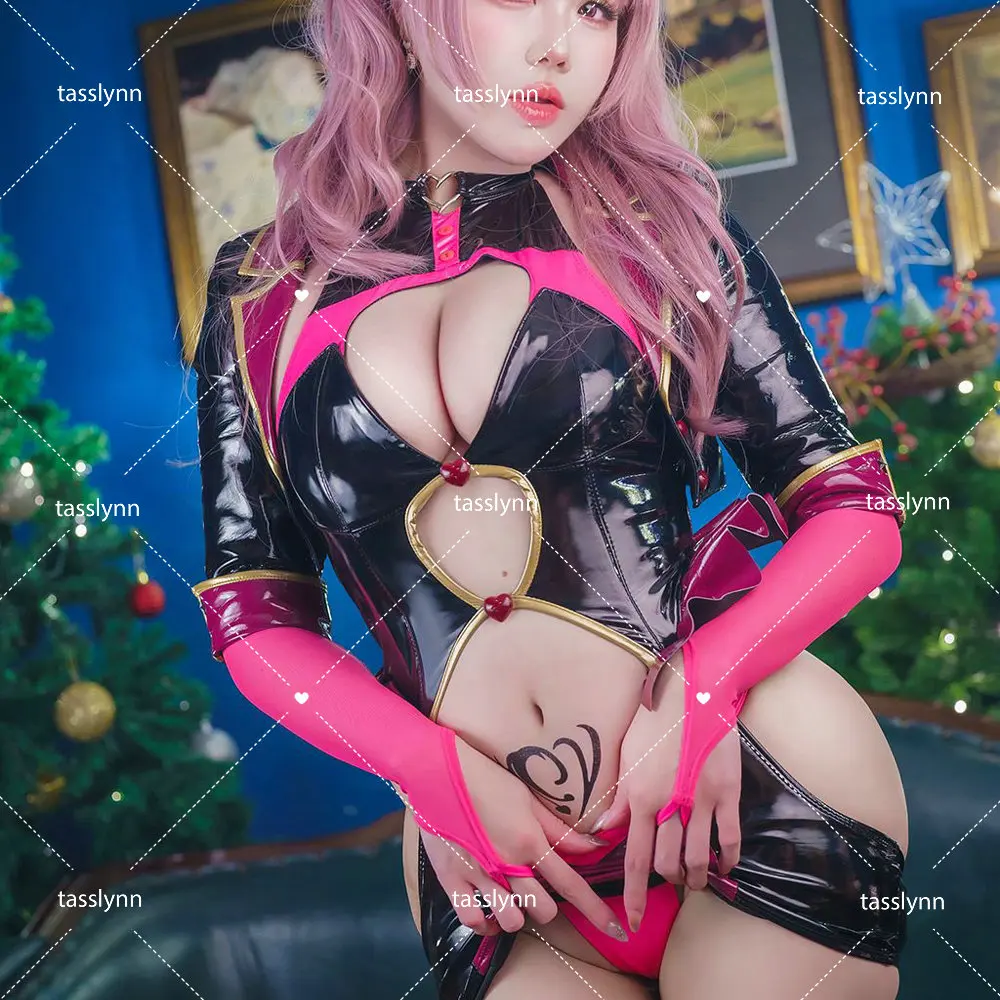 Kizuna AI аниме косплей Патриетта оригинальный идол стажер поющий костюм торжественное платье костюм для выступлений костюмы на Хэллоуин
Kizuna AI аниме косплей Патриетта оригинальный идол стажер поющий костюм торжественное платье костюм для выступлений костюмы на Хэллоуин