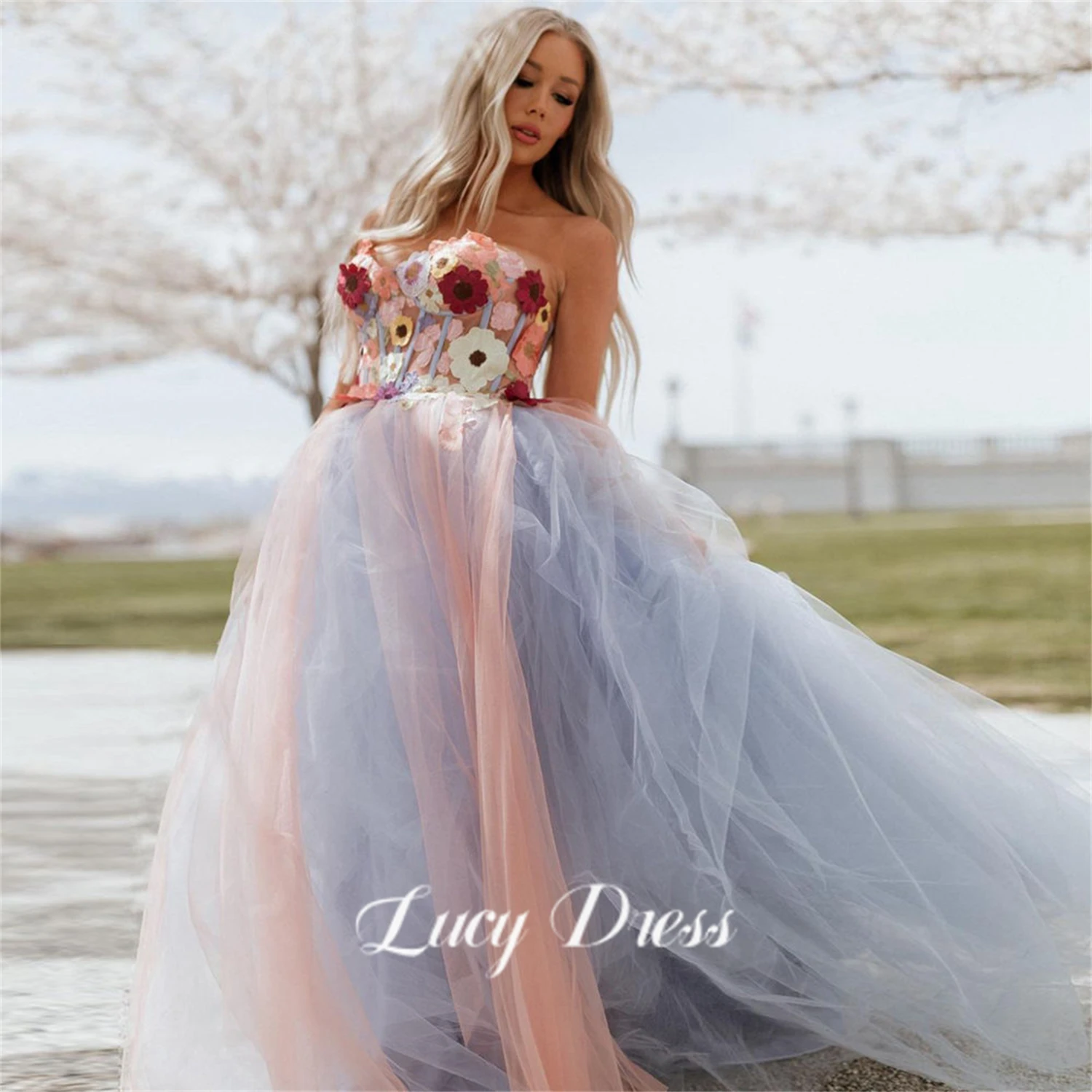 Lucy Mesh Birthday Party 3D Flower Decoration Graduation Gown Fairy Skirt Line A Elegant Woman Dress Luxury Women Womens Dresses
Lucy Mesh Birthday Party 3D Flower Decoration Graduation Gown Fairy Skirt Line A Elegant Woman Dress Luxury Women Womens Dresses