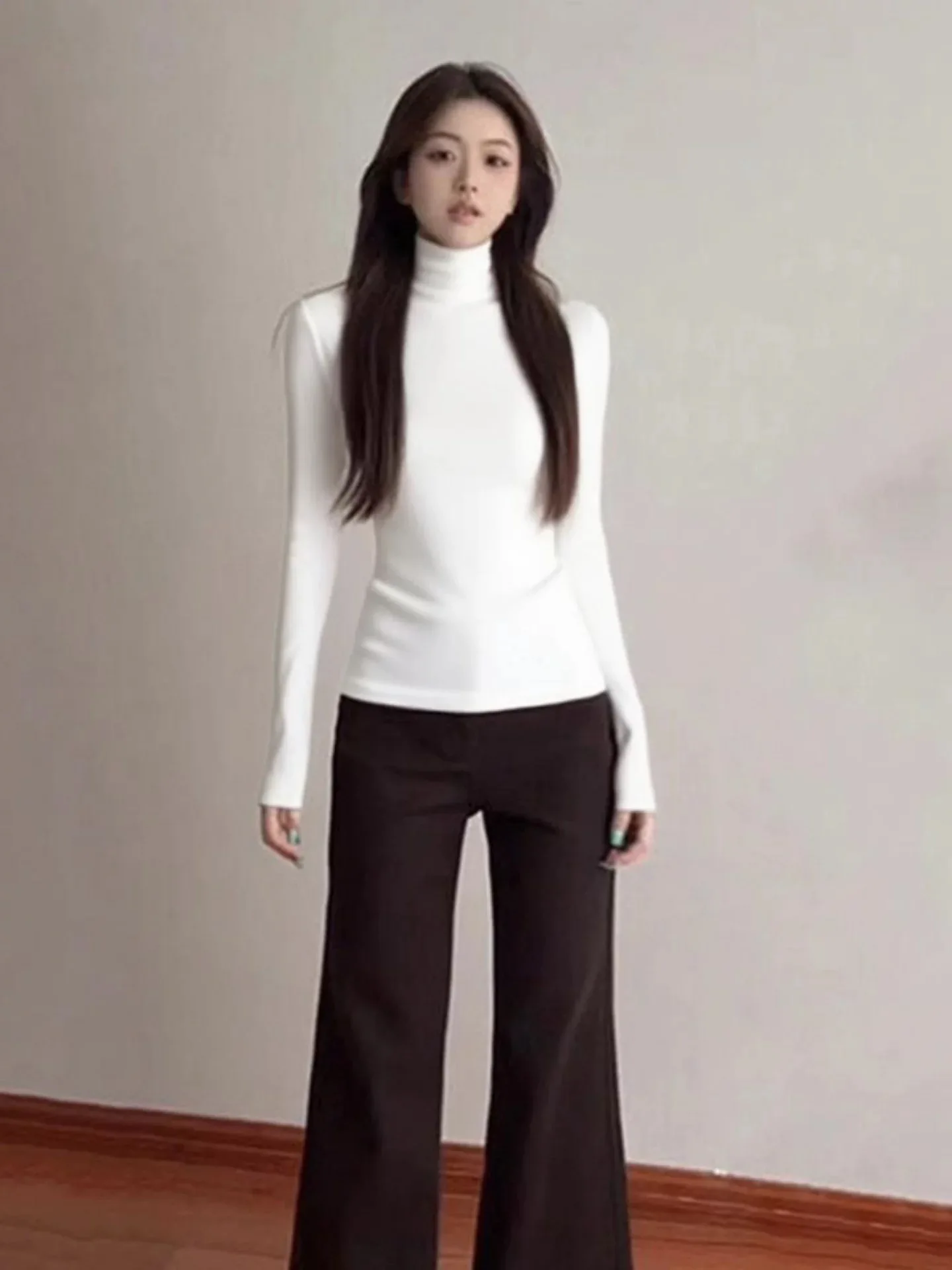 Women's High Neck Long Sleeve Fleece Lined Base Layer Shirt Autumn Winter Thermal Slim Fit Underwear T-Shirt Brushed Top
Women's High Neck Long Sleeve Fleece Lined Base Layer Shirt Autumn Winter Thermal Slim Fit Underwear T-Shirt Brushed Top