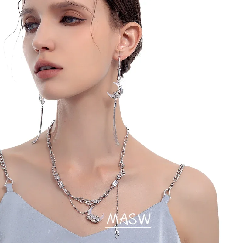 MASW Original Design Moon Earrings 2024 Trend New Modern Jewelry High Quality Copper Long Dangle Earrings For Women Female Gifts
MASW Original Design Moon Earrings 2024 Trend New Modern Jewelry High Quality Copper Long Dangle Earrings For Women Female Gifts
