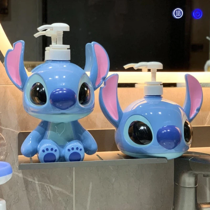 Stitch 1300ml Lotion Bottle Split Bottle Cute Big Head Sitting Stitch Empty Bottle Shower Shampoo Bottle Toy Birthday Gift
Stitch 1300ml Lotion Bottle Split Bottle Cute Big Head Sitting Stitch Empty Bottle Shower Shampoo Bottle Toy Birthday Gift