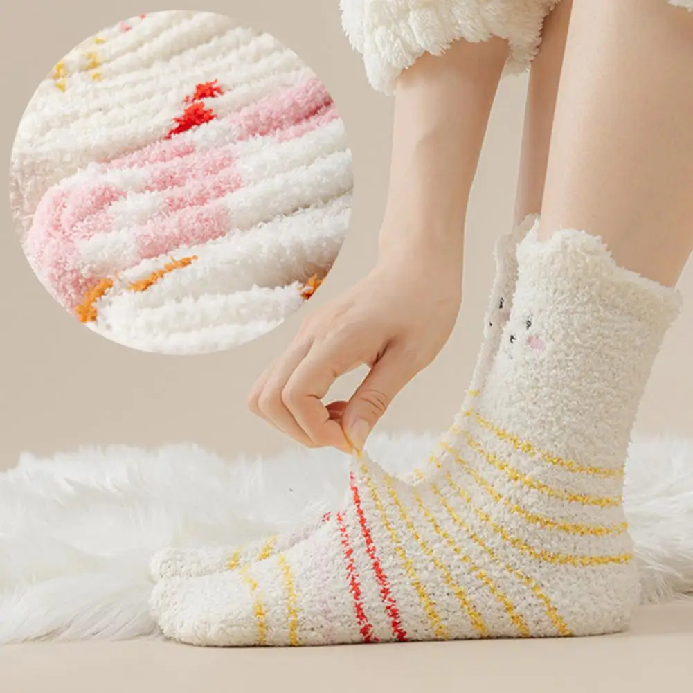 Коралловые бархатные носки, термоизоляционные носки, пушистые зимние носки для экипажа с милой вышивкой, толстые пушистые плюшевые термобелье для женщин
Коралловые бархатные носки, термоизоляционные носки, пушистые зимние носки для экипажа с милой вышивкой, толстые пушистые плюшевые термобелье для женщин