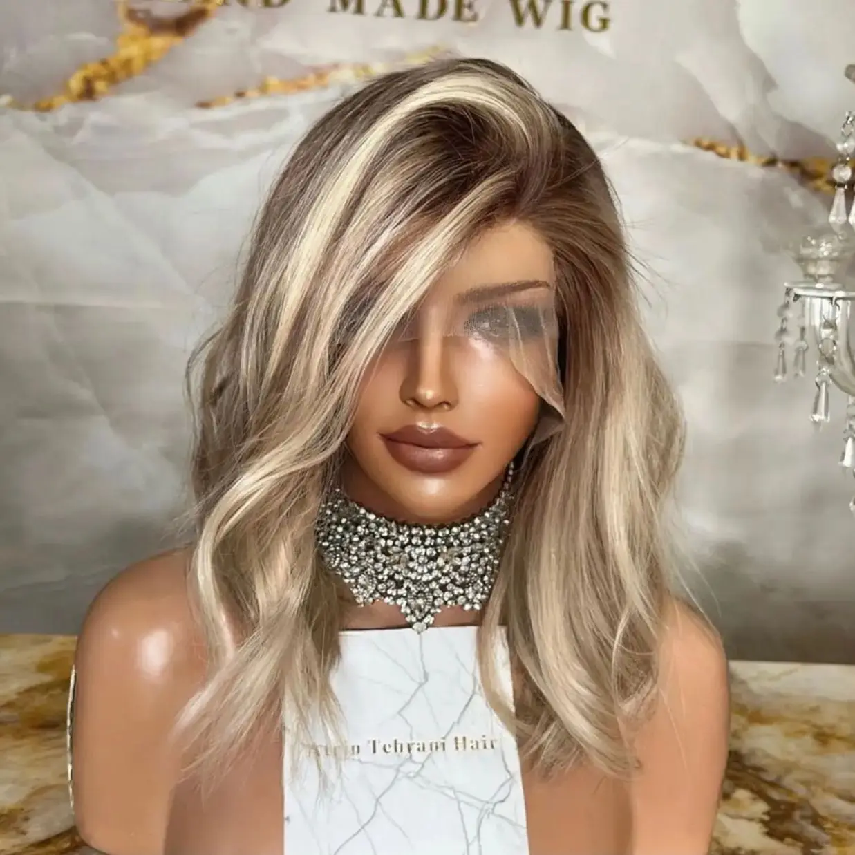 12-дюймовый короткий парик Боб, термостойкий синтетический парик, естественная волна, балаяж, блондинка, расплавленные корни, 13x4, парик спереди, кружевной передний парик для девочек, подарок
12-дюймовый короткий парик Боб, термостойкий синтетический парик, естественная волна, балаяж, блондинка, расплавленные корни, 13x4, парик спереди, кружевной передний парик для девочек, подарок