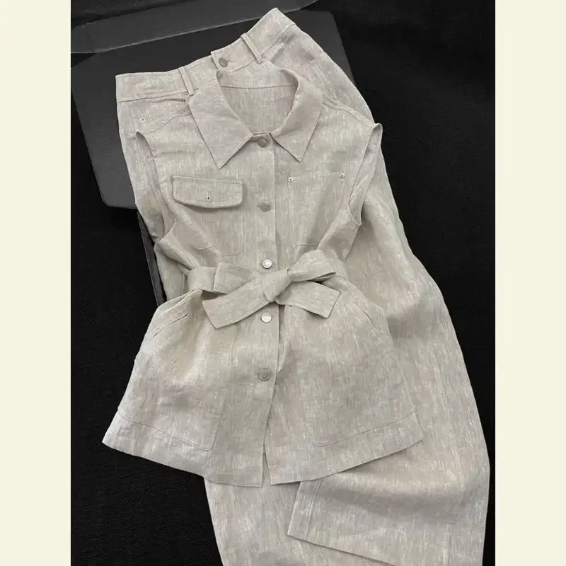 Fashionable Women's Set with Summer High-end Oat Color Lapel Shirt Top and Wide Leg Casual Pants Two Pieces Women's Set
Fashionable Women's Set with Summer High-end Oat Color Lapel Shirt Top and Wide Leg Casual Pants Two Pieces Women's Set