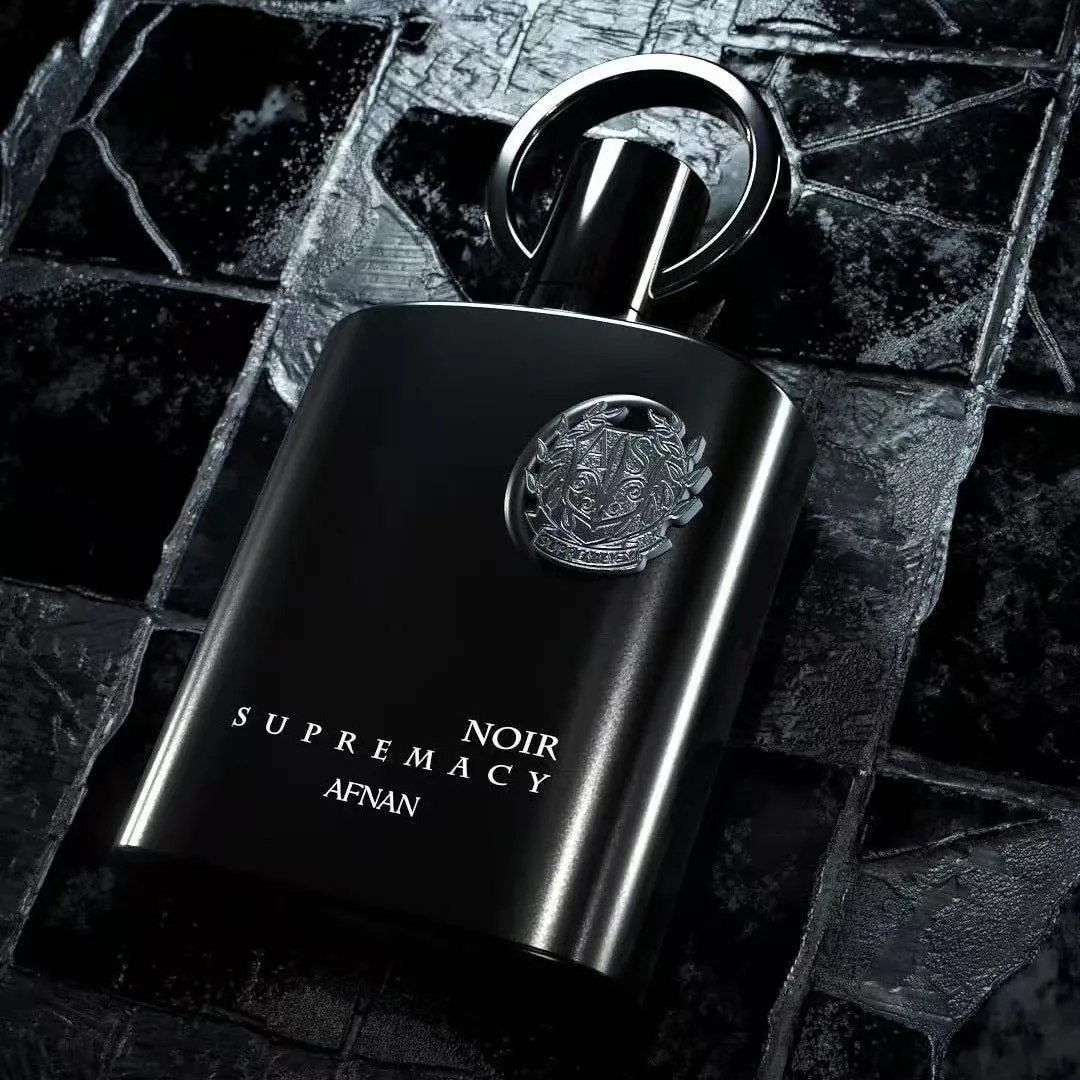 Afnan Supremacy Noir Eau de Parfum For Unisex 100ml / 3.4 oz Warm Khair Wood & Whipped Vanilla Notes Para Hombres Y Mujere.ss
Afnan Supremacy Noir Eau de Parfum For Unisex 100ml / 3.4 oz Warm Khair Wood & Whipped Vanilla Notes Para Hombres Y Mujere.ss